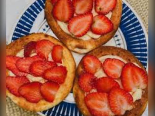 Esfiha De Chocolate Com Morango