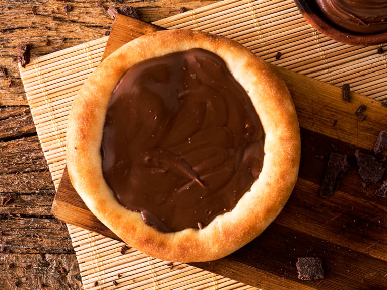 Esfiha De Brigadeiro